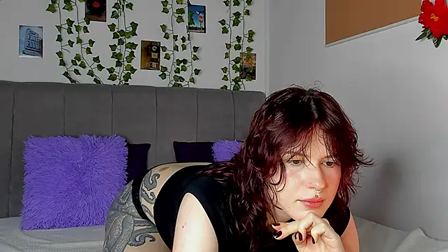 miss Lizzy online show from October 20, 2025, 1:07 am