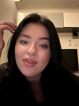 Angela Fosterr online show from October 18, 2025, 5:37 pm