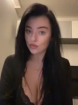 Angela Fosterr online show from October 30, 2025, 4:48 pm