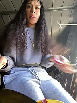 badbaby187 online show from April 6, 2026, 3:35 pm