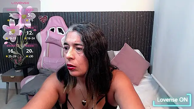 Snapshot of tammy_lynn69 chatting on October 5, 2025, 11:23 am tammy lynn69 online show from October 5, 2025, 11:23 am