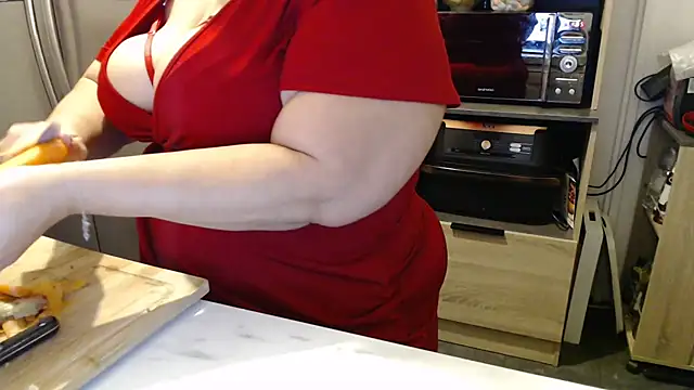 alejandraxxz online show from February 11, 2026, 6:30 pm