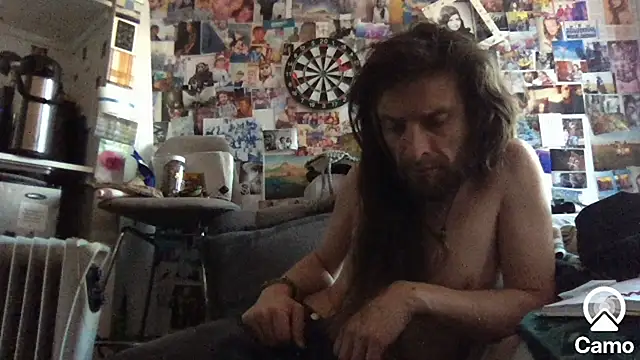 DownstairsSky online show from December 18, 2025, 3:49 pm