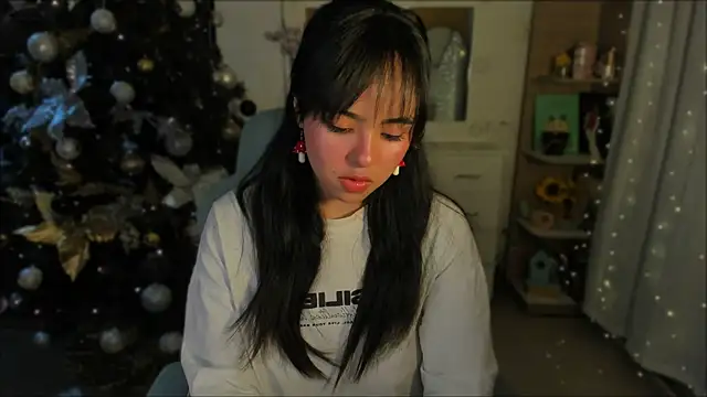 Olivia xd  online show from November 30, 2025, 9:32 am