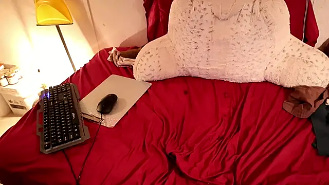 xxpixeyxx online show from February 18, 2026, 3:37 am