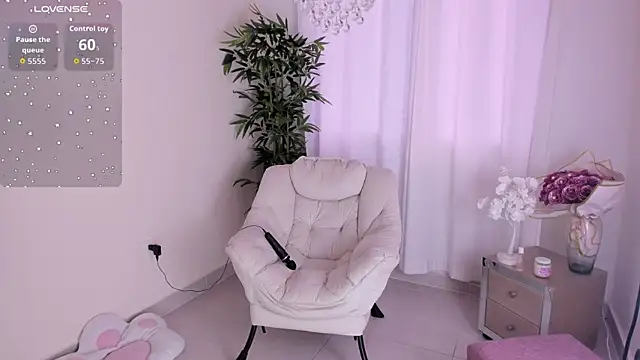 Snapshot of keissy_rincon_ chatting on June 7, 2026, 8:36 pm keissy rincon online show from June 7, 2026, 8:36 pm