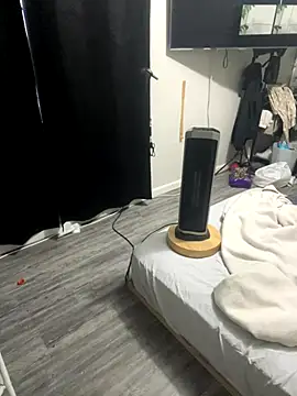 demonslayerr999 online show from November 8, 2025, 12:58 am