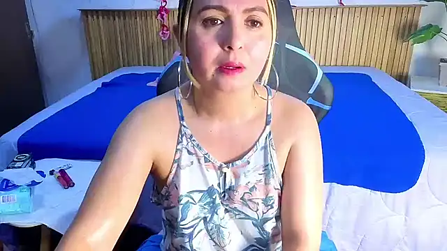 rose meyer online show from April 5, 2026, 3:51 pm