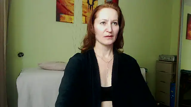 Snapshot of AmellyGrand chatting on February 11, 2025, 6:33 pm AmellyGrand online show from February 11, 2025, 6:33 pm