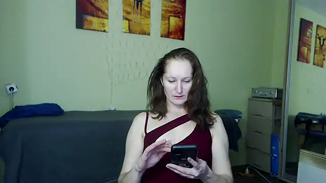Snapshot of AmellyGrand chatting on December 19, 2024, 2:13 pm AmellyGrand online show from December 19, 2024, 2:13 pm