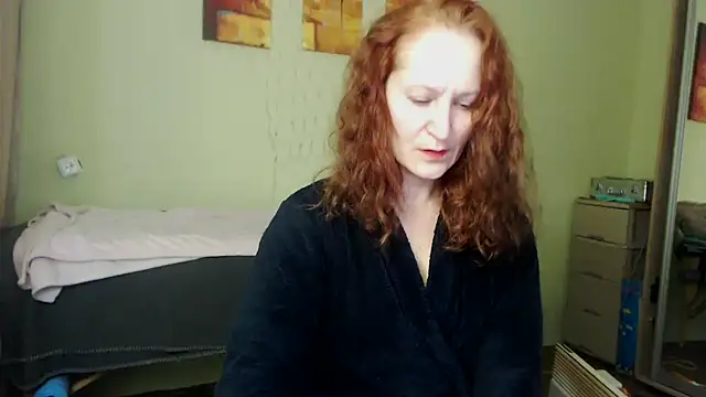 Snapshot of AmellyGrand chatting on January 17, 2025, 9:28 pm AmellyGrand online show from January 17, 2025, 9:28 pm