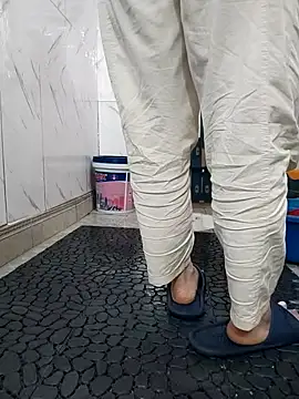 I AM NOT A SLUT online show from October 31, 2025, 2:19 am