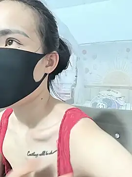 I AM NOT A SLUT online show from May 25, 2026, 3:50 am