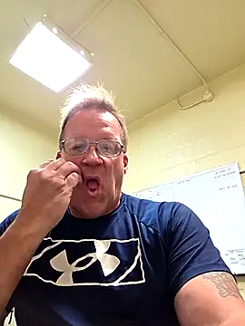 Cockrub1 online show from September 26, 2025, 2:02 pm