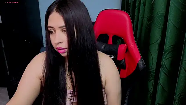 Snapshot of charlotee_lovee69 chatting on May 31, 2026, 2:50 am charlotee lovee69 online show from May 31, 2026, 2:50 am