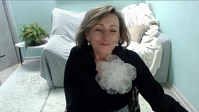Snapshot of HornyMilf_777 chatting on March 16, 2025, 9:16 am HornyMilf 777 online show from March 16, 2025, 9:16 am