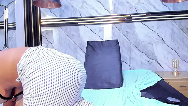 CiaraHarris online show from March 10, 2025, 7:50 pm