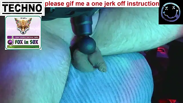 RevilO1180 online show from October 5, 2025, 6:53 pm