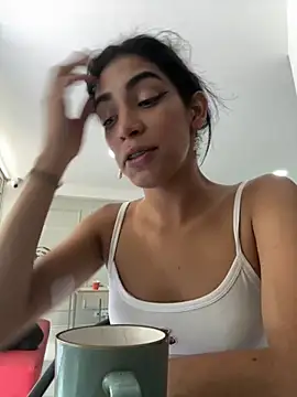 Alahia Rodriguez online show from March 5, 2026, 7:21 pm