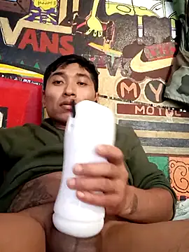 Tonyada18 online show from February 17, 2026, 2:58 pm