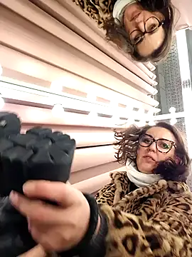 Snapshot of Ulyana72882 chatting on December 11, 2024, 2:22 pm Ulyana72882 online show from December 11, 2024, 2:22 pm