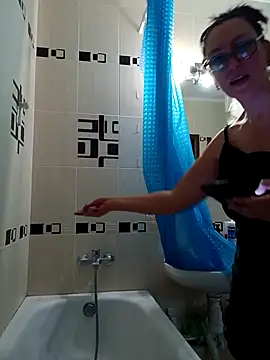 Snapshot of Ulyana72882 chatting on February 9, 2025, 8:13 pm Ulyana72882 online show from February 9, 2025, 8:13 pm