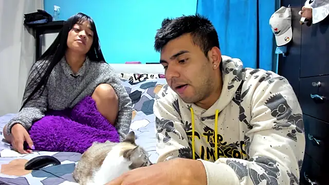 2ScarletandRyan8 online show from July 2, 2026, 9:04 am