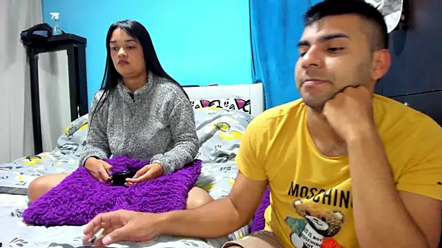 2ScarletandRyan8 online show from June 11, 2026, 9:06 am