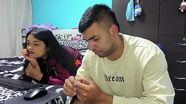 2ScarletandRyan8 online show from March 6, 2026, 9:59 am