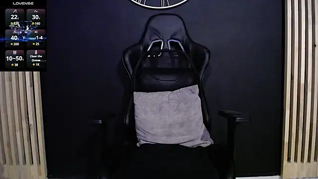 Maxxxpowerful online show from February 19, 2025, 2:23 am