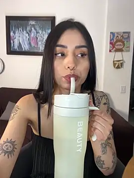 ananya sex1 online show from April 24, 2026, 8:27 am