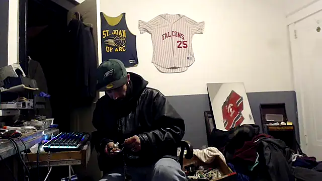 sledge901 online show from February 2, 2025, 6:25 am