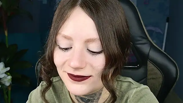 Snapshot of VeliraBraitberg chatting on February 28, 2025, 8:09 am VeliraBraitberg online show from February 28, 2025, 8:09 am