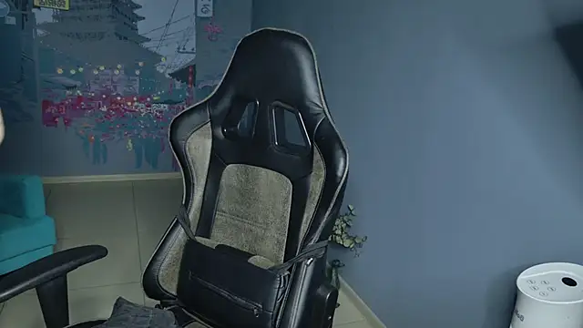 Snapshot of VeliraBraitberg chatting on March 7, 2025, 5:08 am VeliraBraitberg online show from March 7, 2025, 5:08 am