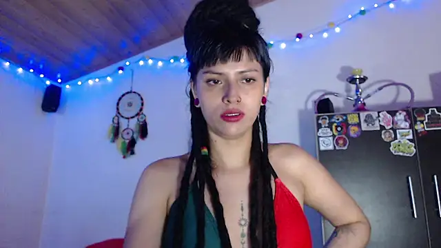 Snapshot of Gaby_cute_16 chatting on May 17, 2026, 5:13 pm Gaby cute 16 online show from May 17, 2026, 5:13 pm