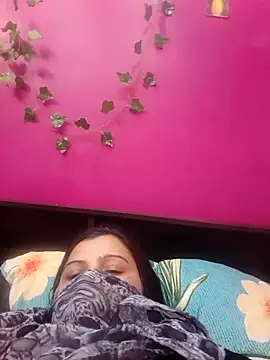 Snapshot of RESHMA_21 chatting on October 16, 2025, 7:44 pm RESHMA 21 online show from October 16, 2025, 7:44 pm