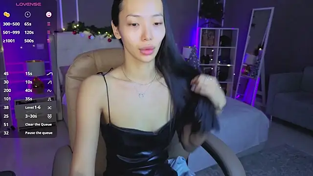  MIURA  online show from January 9, 2026, 1:01 am