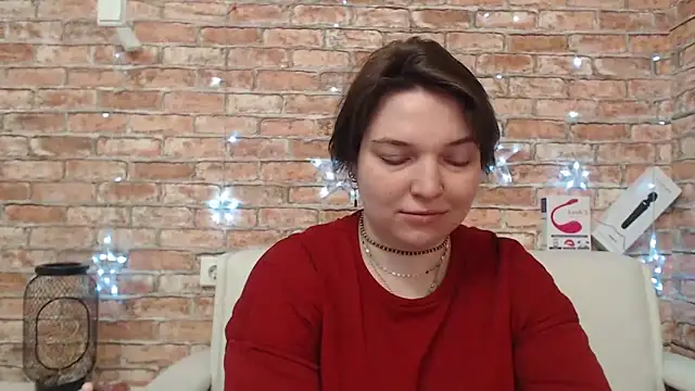 Amelia Kiss  online show from February 19, 2026, 12:51 am