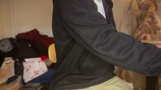 Snapshot of CupidZass chatting on March 5, 2026, 8:44 am CupidZass online show from March 5, 2026, 8:44 am