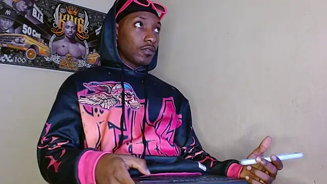 king  Black online show from September 15, 2025, 11:21 am