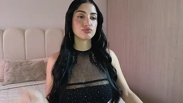 Snapshot of Celeste_Tailor_ chatting on June 5, 2026, 8:03 pm Celeste Tailor online show from June 5, 2026, 8:03 pm