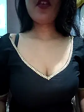 Snapshot of Kavita_ji chatting on May 10, 2026, 2:15 am Kavita ji online show from May 10, 2026, 2:15 am