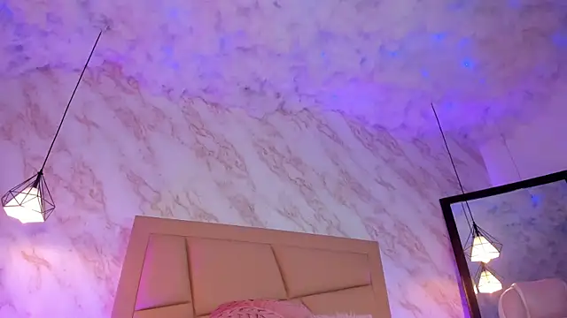  Hollywood 1 online show from April 8, 2026, 5:25 pm