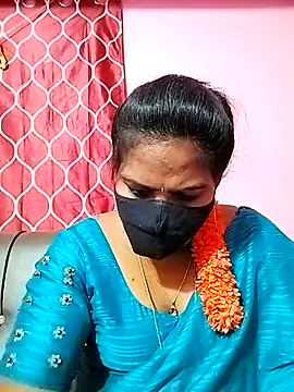 melina214 online show from March 3, 2025, 4:36 pm