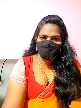 melina214 online show from February 21, 2025, 4:48 pm