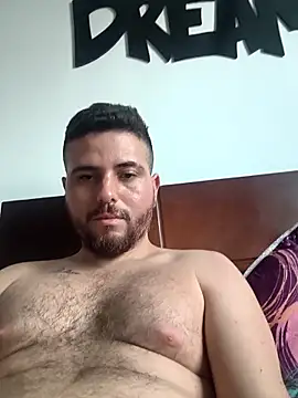 Snapshot of bearblonde1 chatting on February 23, 2026, 7:47 pm bearblonde1 online show from February 23, 2026, 7:47 pm