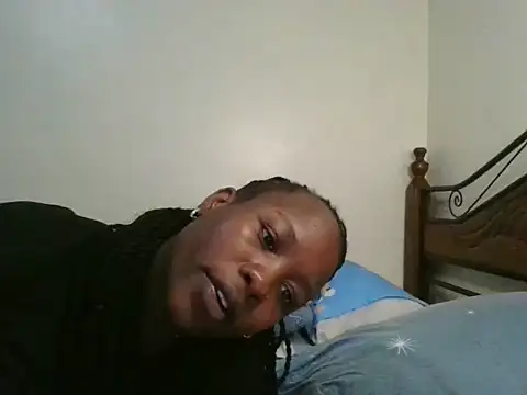 Snapshot of Sonnia_ chatting on February 22, 2025, 4:09 pm Sonnia online show from February 22, 2025, 4:09 pm