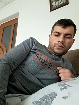 Snapshot of hornny1995 chatting on November 23, 2025, 11:53 am hornny1995 online show from November 23, 2025, 11:53 am