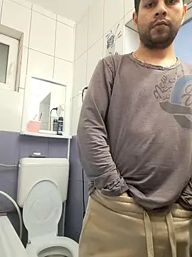 hornny1995 online show from January 17, 2026, 6:55 pm