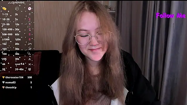 Snapshot of bunny_bubble chatting on July 6, 2026, 12:28 am bunny bubble online show from July 6, 2026, 12:28 am